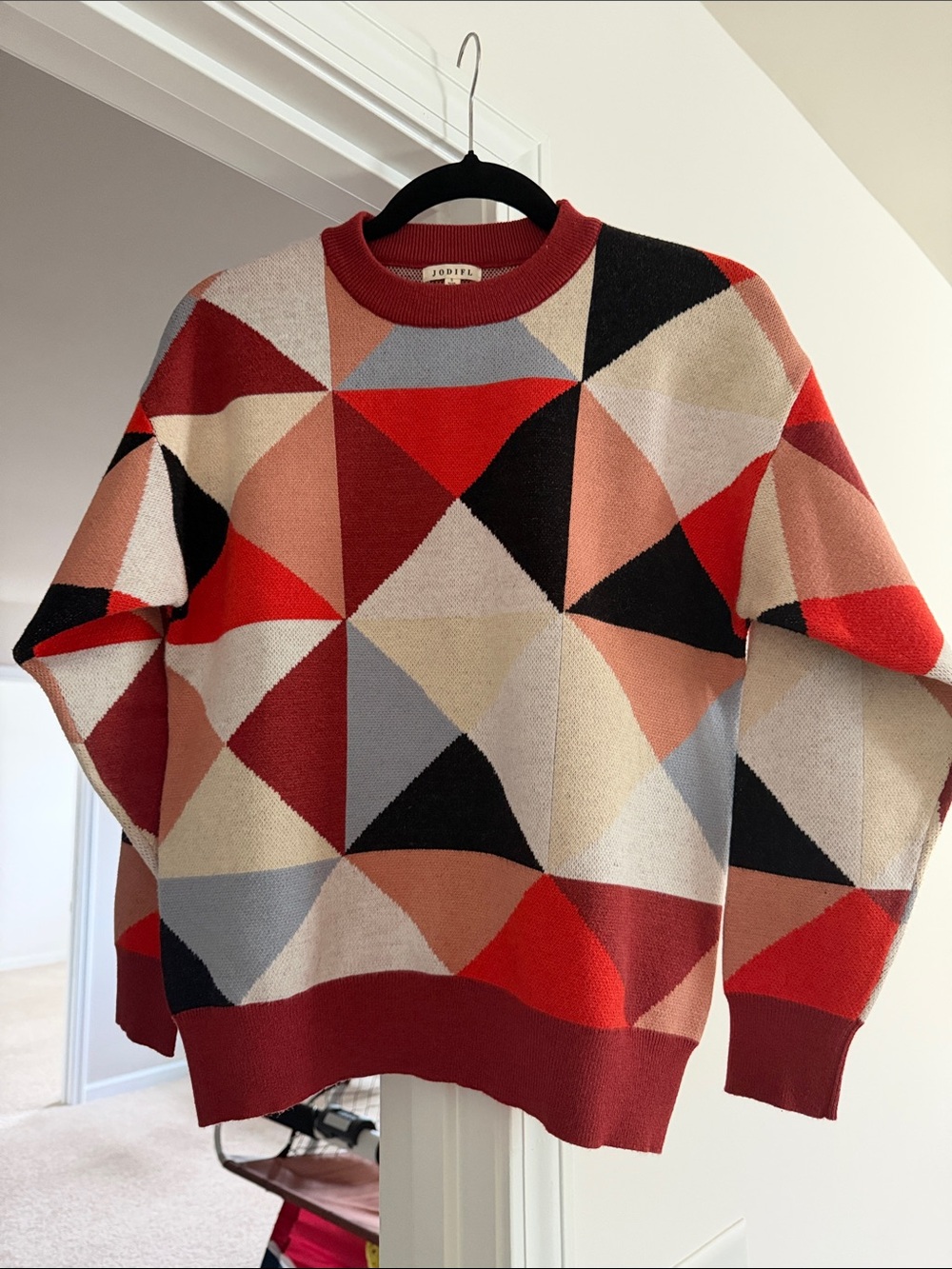 JODIFL Multicolor Geometric Crewneck Sweater — Red, Black, Cream, Blue